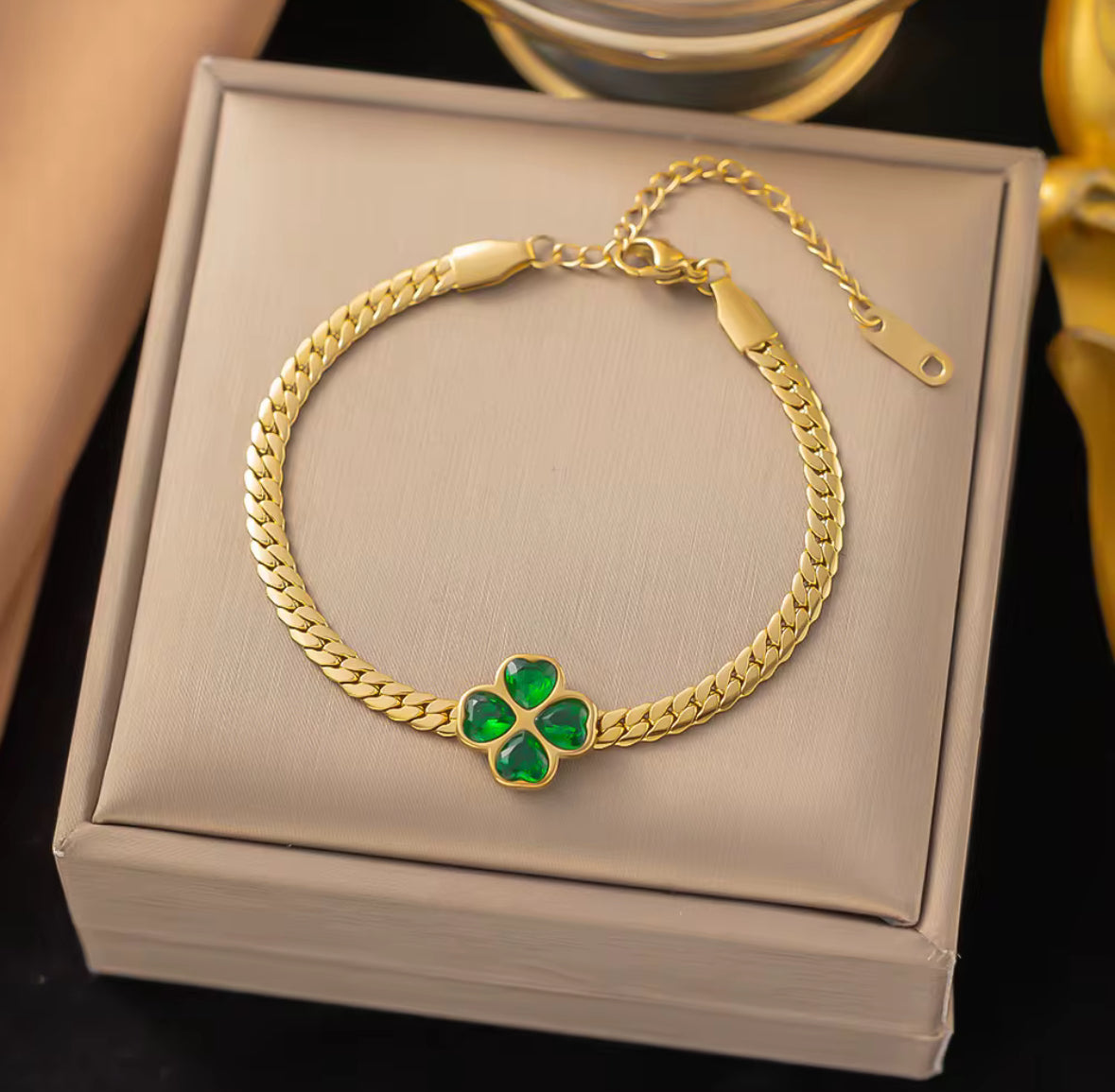 Collier Trèfle Émeraude Porte-Bonheur