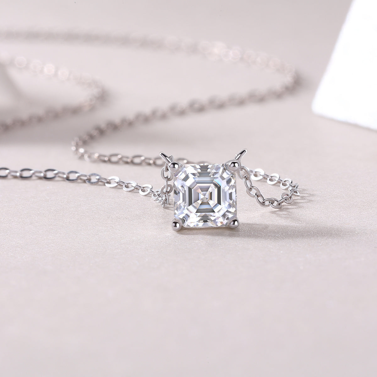 Eternal -Luxurious Diamond