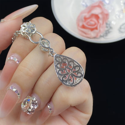 Female Luxurious Style Eardrop Pendant Suit