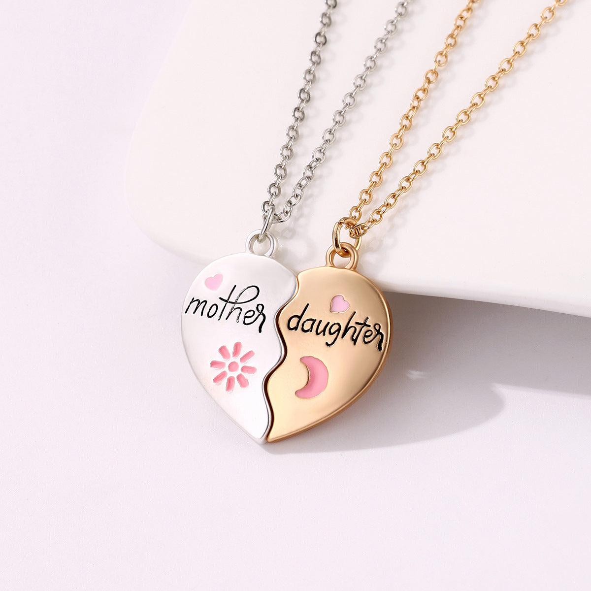 collier Maman & Fille ou fils avec aimants